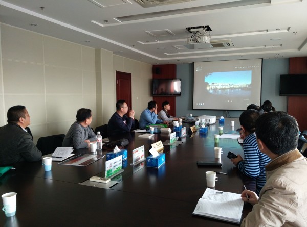 公司召開官廳服務(wù)區(qū)內(nèi)部裝修設(shè)計效果圖評審會